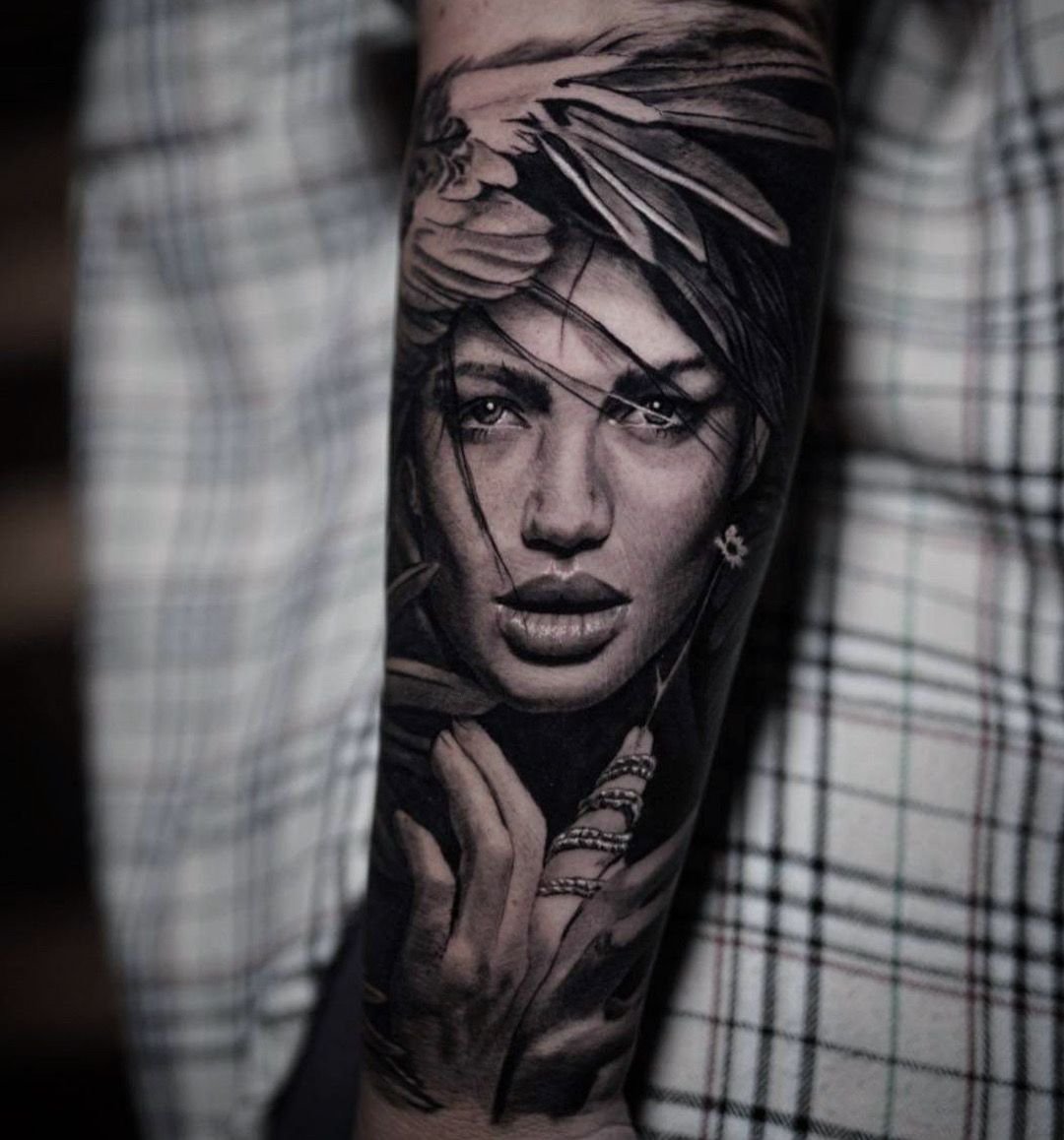 reputable black & grey realism london artist